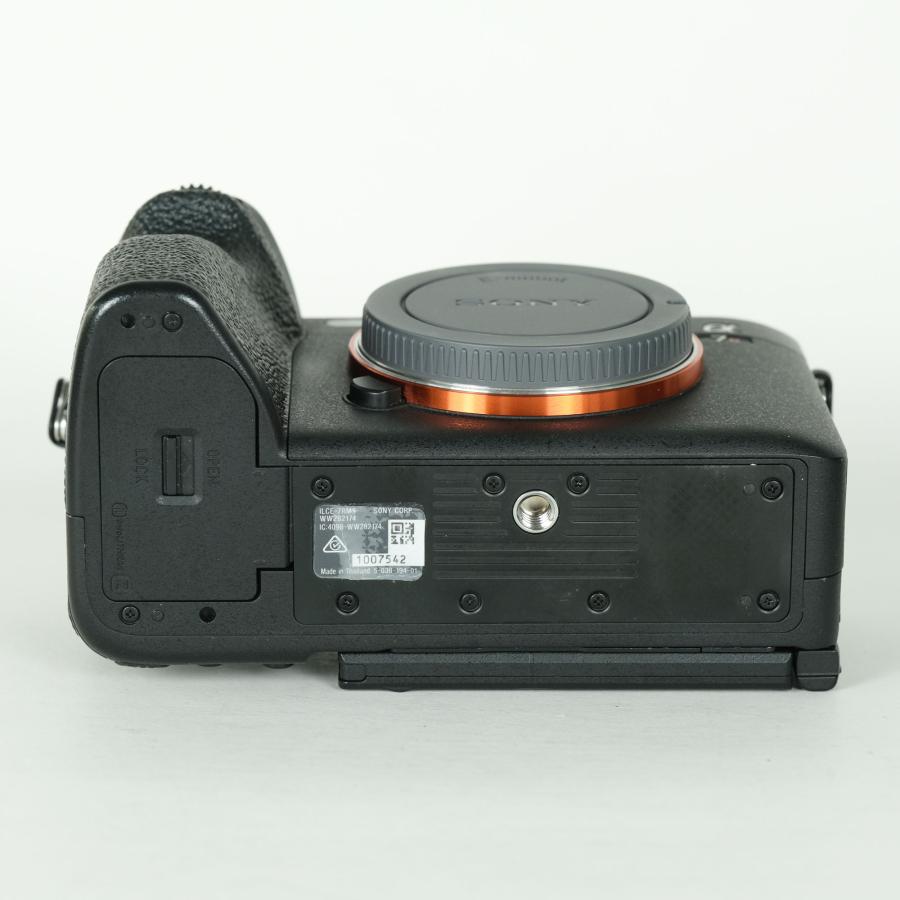 良品 | シャッター数33,900回] SONY α7R V（ILCE-7RM5） Eマウント