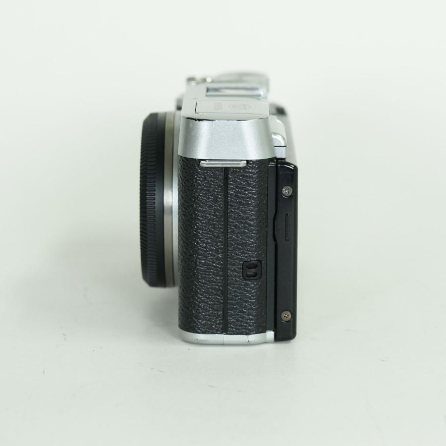並品] FUJIFILM X-M1 ボディ シルバー | 富士フイルムXマウント