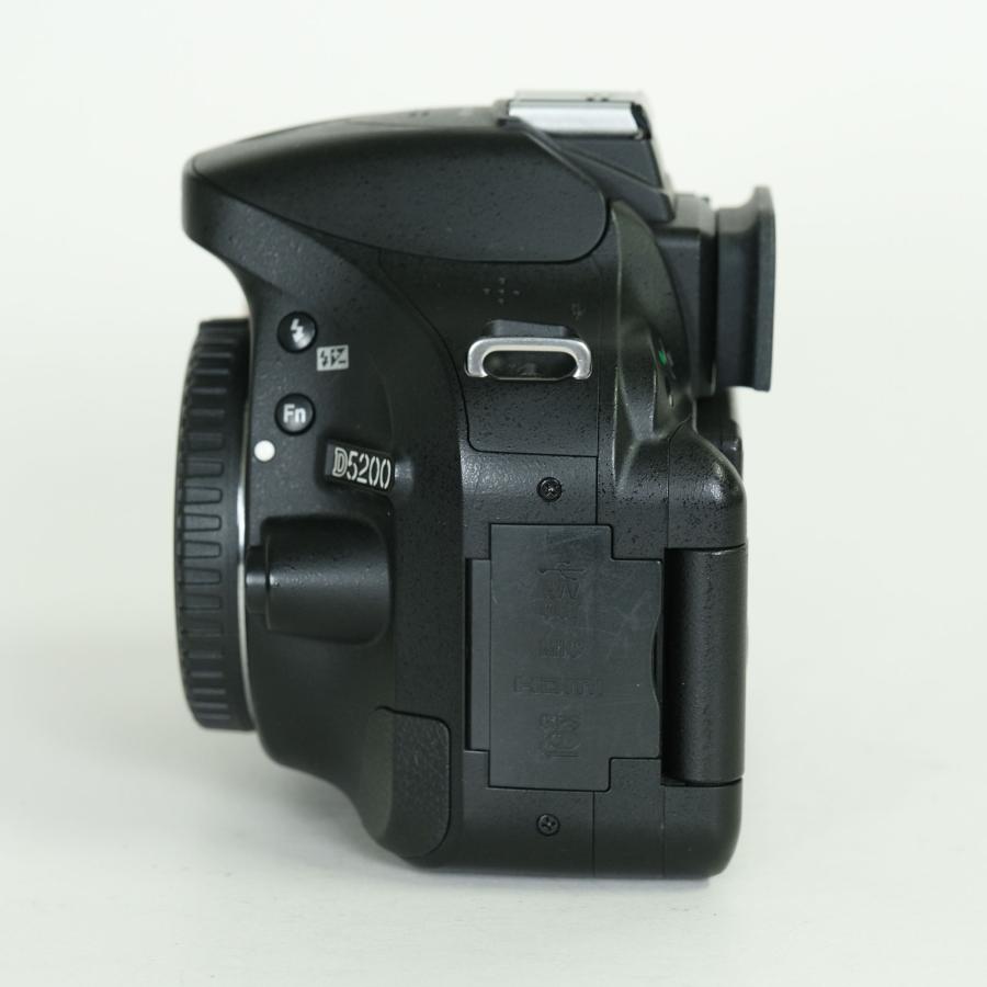 良品 | シャッター数22,319回｜バッテリー2個付] Nikon D5200 ボディ
