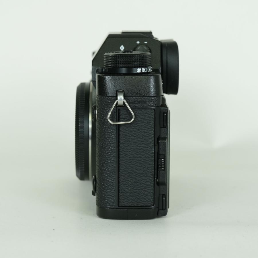 美品 | シャッター数12,553回] FUJIFILM X-T2 [ボディ ブラック] X