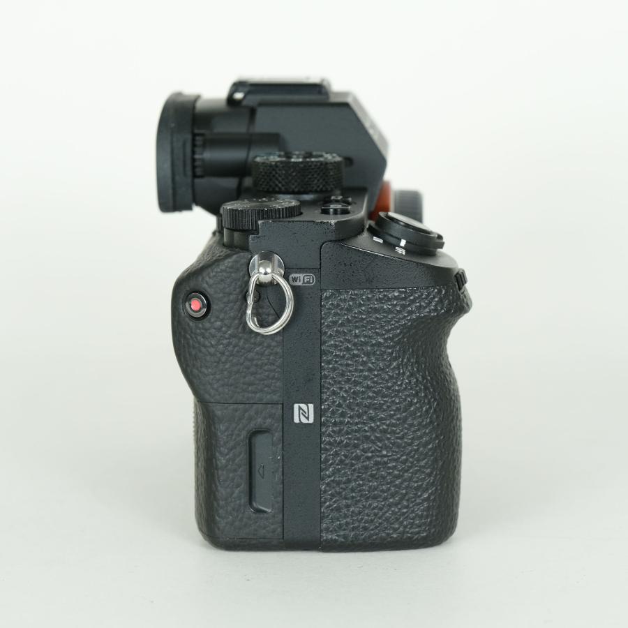 【シャッター回数3323回】■美品■α7SM2 ボディ ILCE-7SM2 α7S II ILCE-7SM2 ボディ シャッター回数約4300回以下 γA1339-2P4