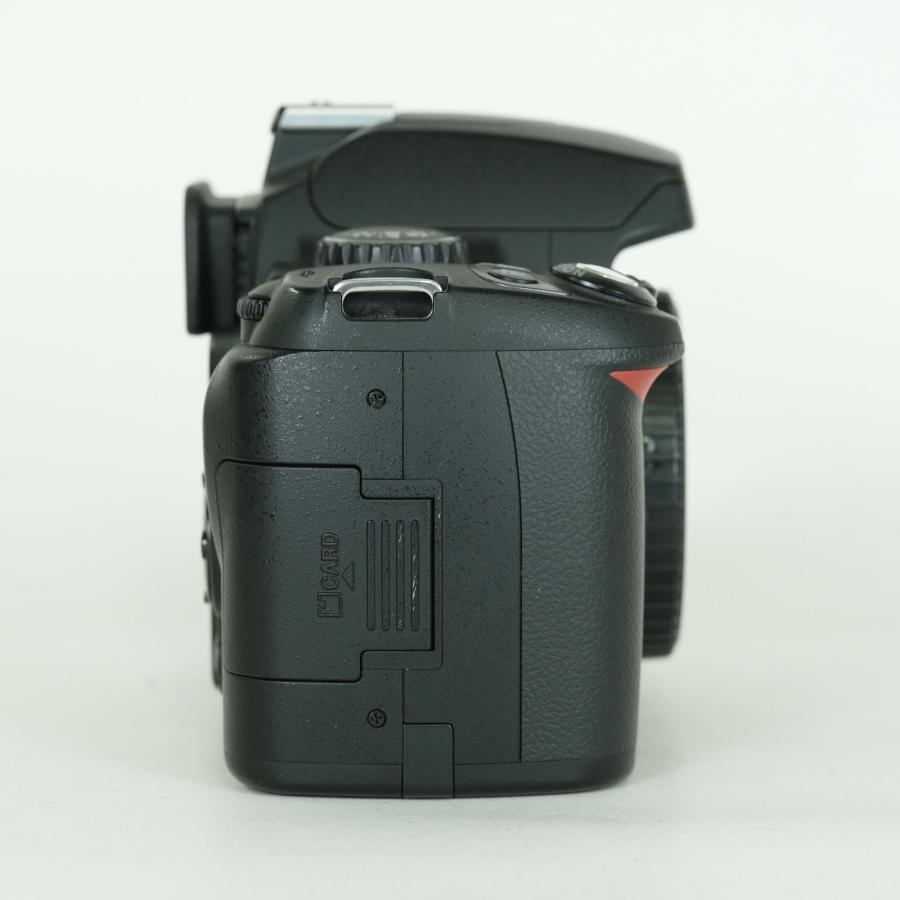 並品 | シャッター数16,550回] Nikon D40 ブラックボディ ニコンF