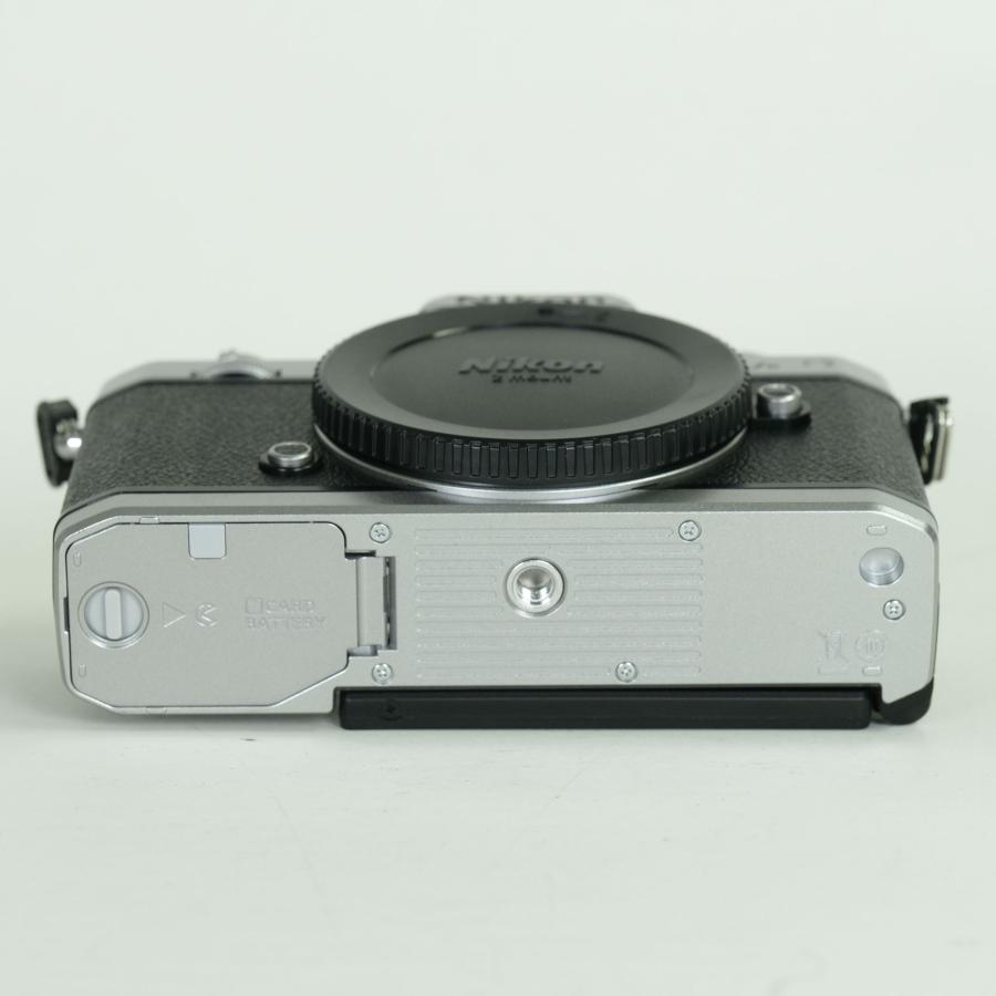 [美品 | シャッター数2，984回｜L型グリップ付] Nikon Z fc [ボディ シルバー] | Nikon Zマウント_6