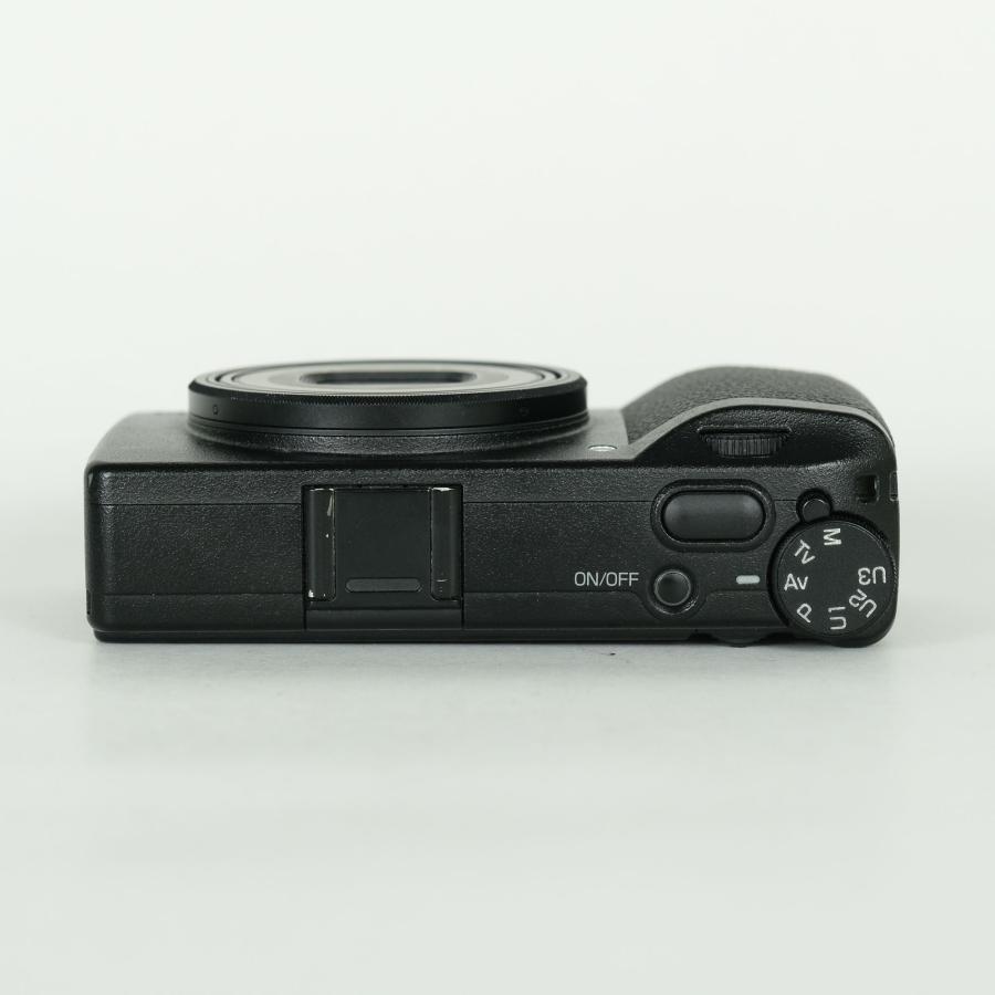並品 | シャッター数9,095回] RICOH GR III コンパクトデジタルカメラ