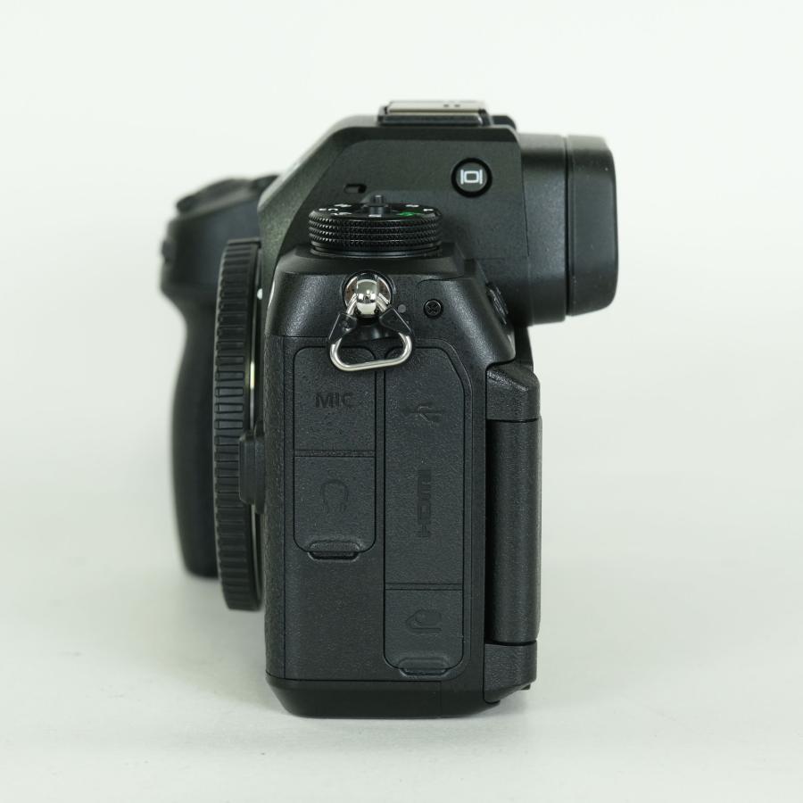 [美品 | シャッター数4，290回｜バッテリー2個・ブラケット付] Nikon Z6III [ボディ] | Nikon Zマウント_2