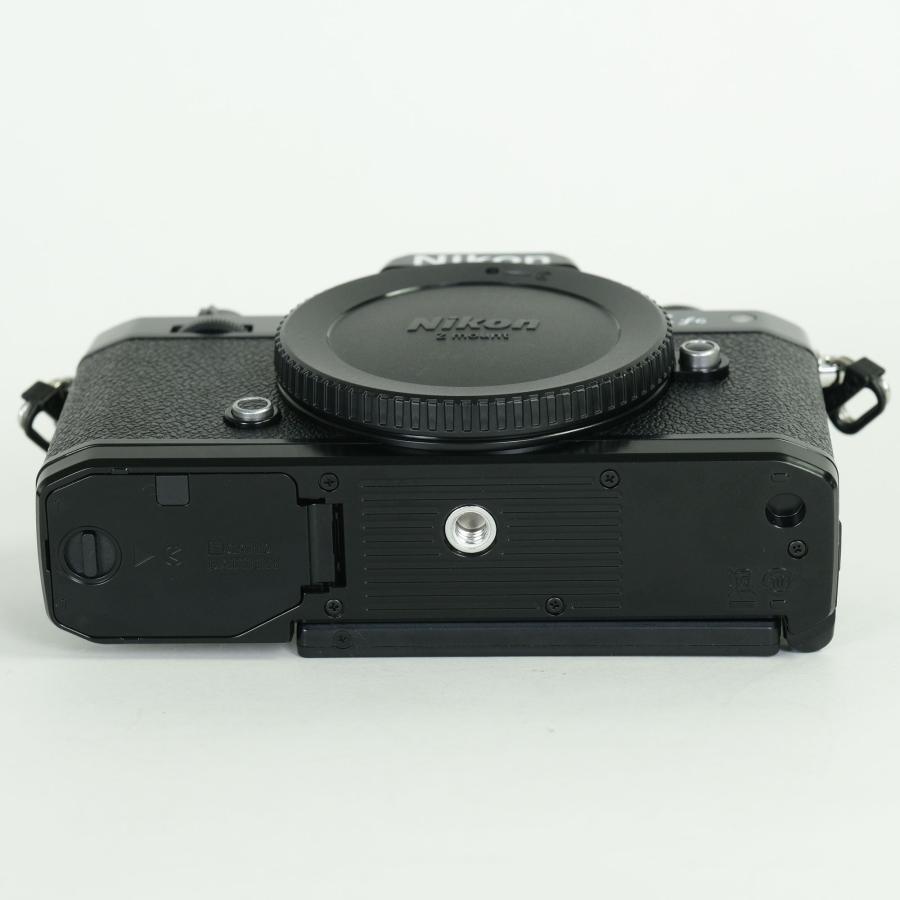 美品 | シャッター数6,957回] Nikon Z fc [ボディ ブラック] Zマウント