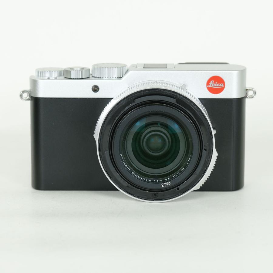 美品 | 別売り付属品多数付] LEICA D-LUX7 シルバー コンパクト