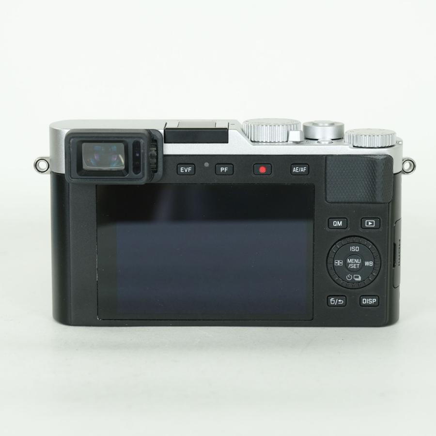 美品 | 別売り付属品多数付] LEICA D-LUX7 シルバー コンパクト