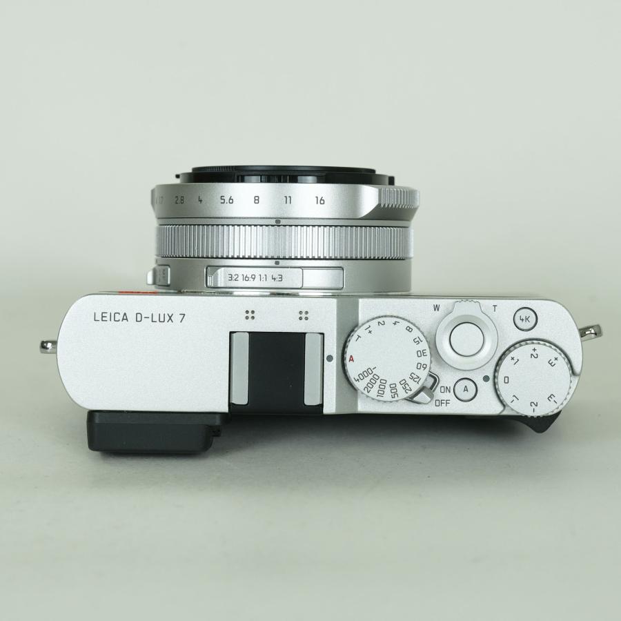 Leica D-LUX 7 コンパクトデジタルカメラ　美品 Amazon.co.jp: Leica D-LUX7 Digital Camera with Large Sensor 19116