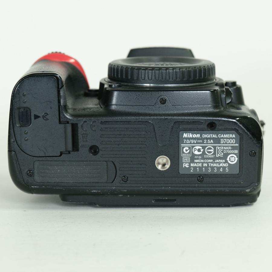 良品 | シャッター数71,340回｜バッテリー2個付] Nikon D7000 F