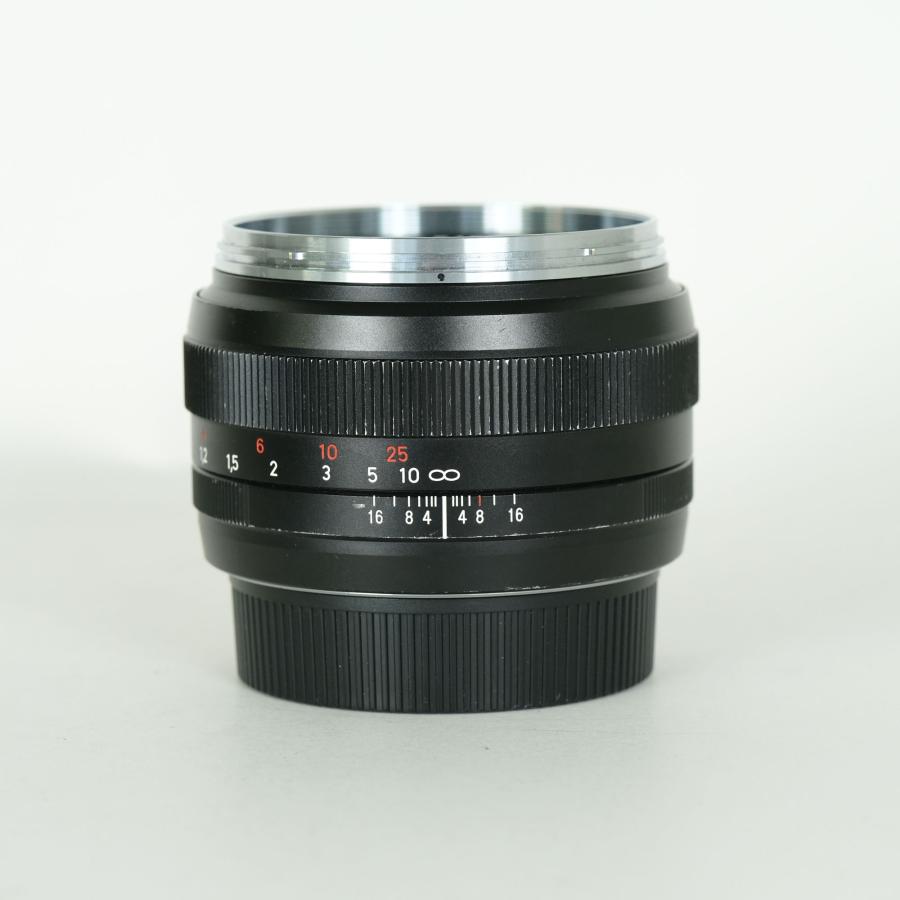 並品 | フィルター付] Carl Zeiss Planar T* 50mm F1.4 ZE [キヤノンEF
