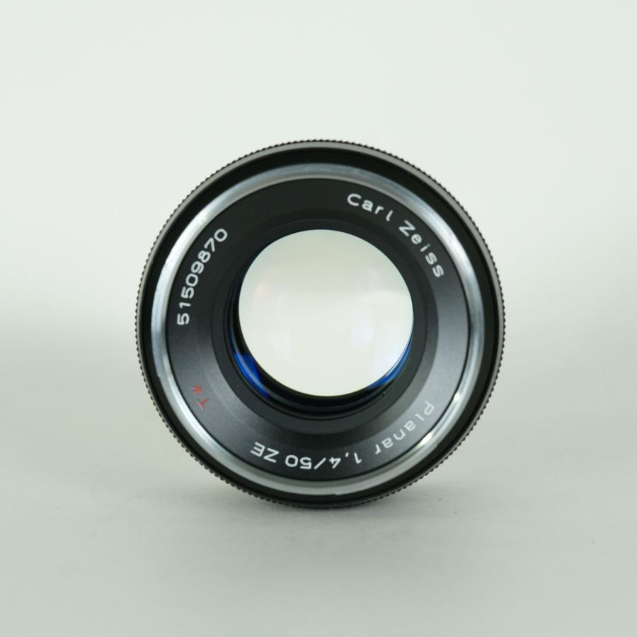 Carl Zeiss Planar 1.4/50 レンズ　フィルター付 並品 | フィルター付] Carl Zeiss Planar T* 50mm F1.4 ZE [キヤノンEF