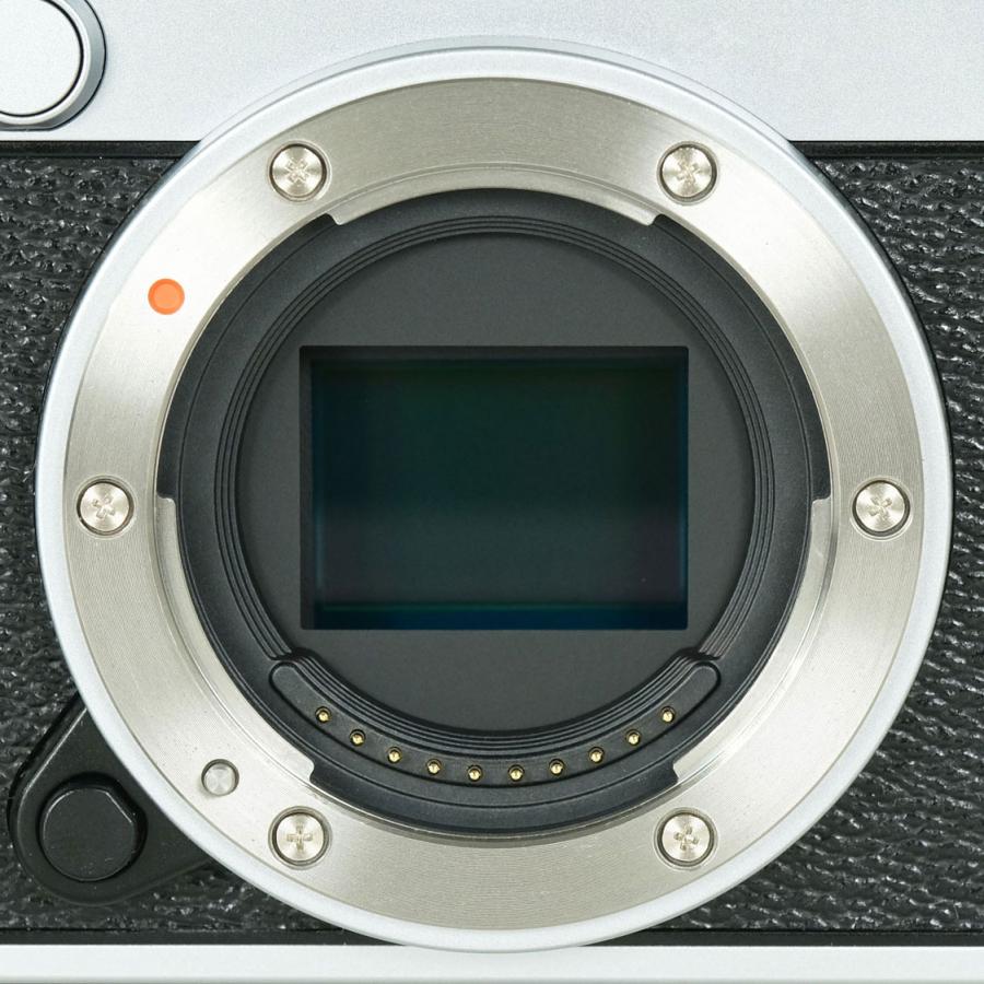 新品同様 | シャッター数270回] FUJIFILM X-E5 [ボディ シルバー] X