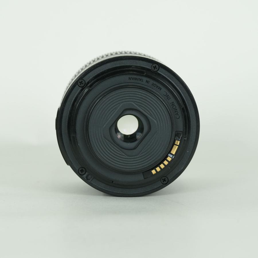 美品 | フード・フィルター付] Canon EF-S18-55mm F4-5.6 IS STM EF-S
