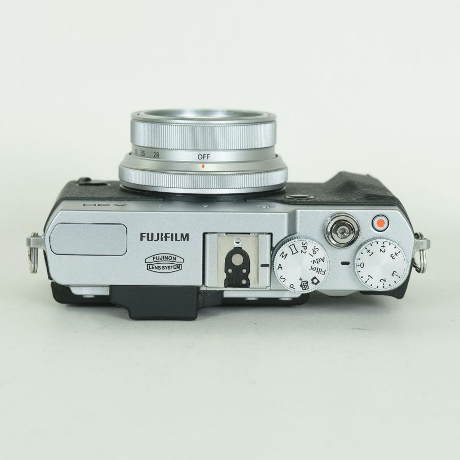 Fujifilm X30 シルバー（動作確認済） 美品] FUJIFILM X30 シルバー | コンパクトデジタルカメラ : ONESCENE