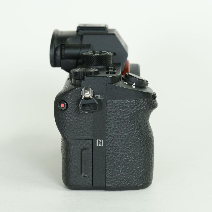 良品 | シャッター数24,896回] SONY α7R II（ILCE-7RM2） Eマウント