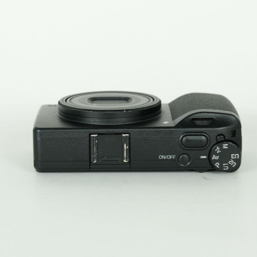 並品 | シャッター数13,920回] RICOH GR III コンパクトデジタルカメラ
