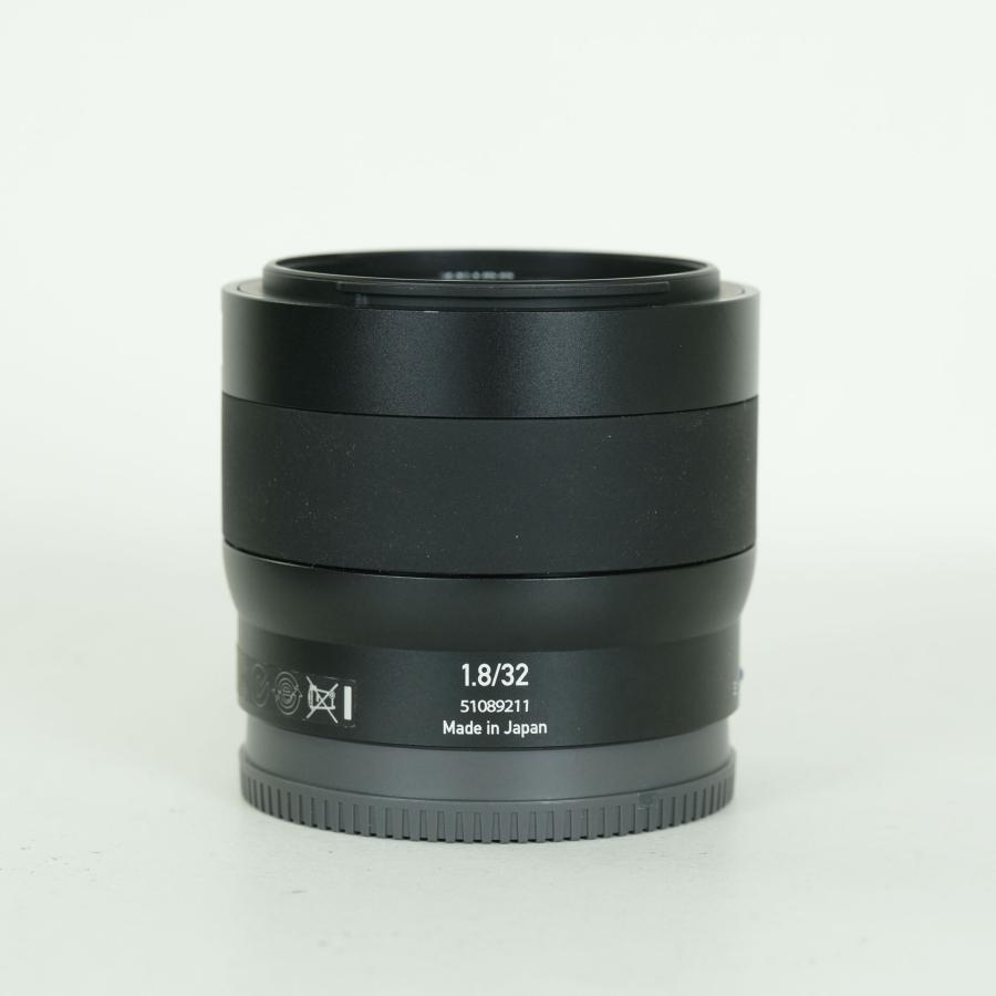 美品 | フィルター付] Carl Zeiss Touit 32mm F1.8（ソニーE用