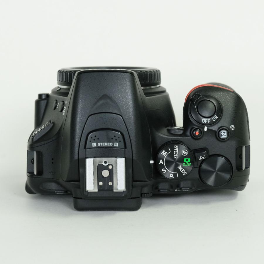 美品 | シャッター数20,072回] Nikon D5600 [ボディ] Fマウント