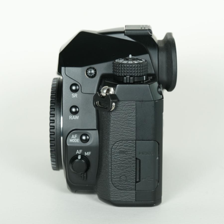 美品 | シャッター数3,533回] PENTAX K-3 Mark III Monochrome K