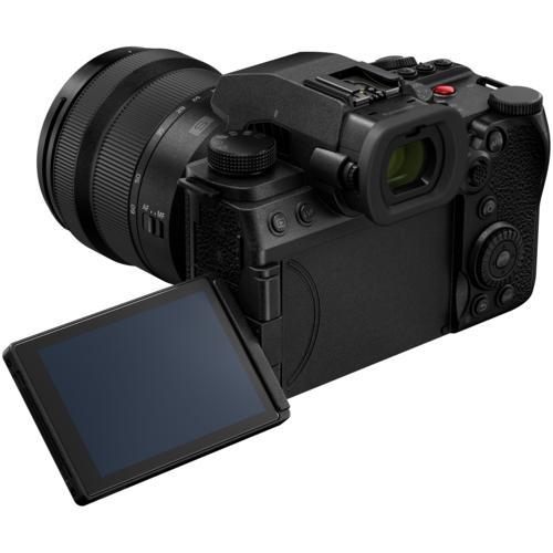 元箱付き！■ほぼ新品■PANASONIC S5M2XK 標準ズームレンズキット Panasonic（パナソニック） 【長期5年保証付】 DC-S5M2XK 標準ズーム