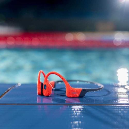 Shokz(AfterShokz)(ショックス(アフターショックス)) OPENSWIM PRO レッド 骨伝導イヤホン Bluetooth 5.4 防水・ MP3 SKZ-EP-000029の画像