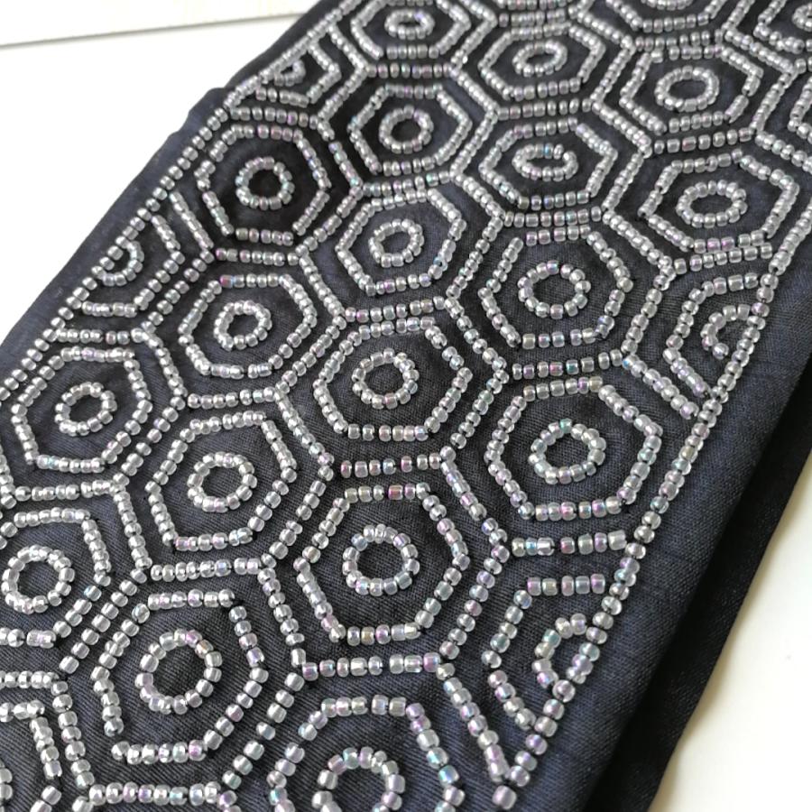 半衿 半襟 ビーズ 刺繍 黒 亀甲 ビーズ半衿 手作りの逸品 : お値打ち 