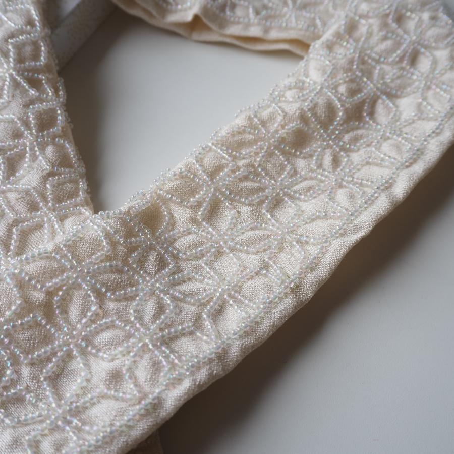 半衿 半襟 ビーズ 刺繍 ベージュ 七宝 ビーズ半衿 手作りの逸品