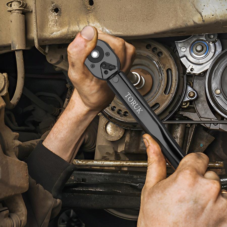 トルクレンチ タイヤ交換 自動車 車 工具 プリセットタイプ 調整範囲 5-60N・m 3/8インチ 1/4/変換ヘッド 45ギア CR-V材質 専用ハードケース付 ブラック |  | 06