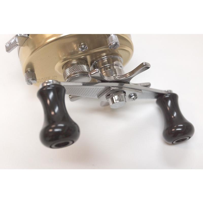 アブガルシア アンバサダー 5500CS ロケット 右ハンドル リール onglobe_036282069657