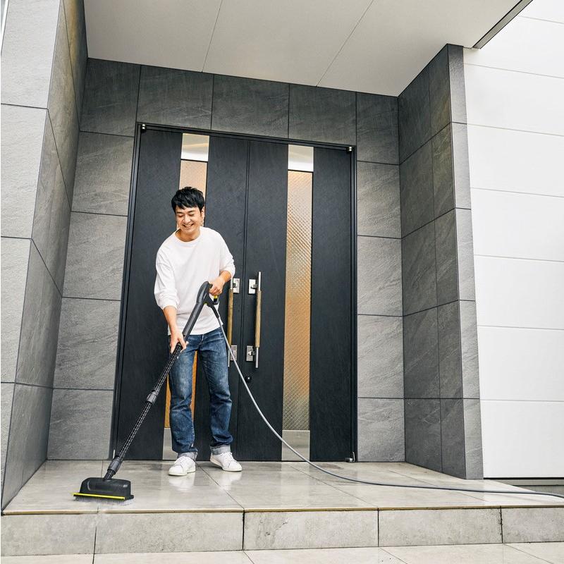ケルヒャー（KARCHER） 高圧洗浄機【西日本/60HZ地域用】K4 プレミアム
