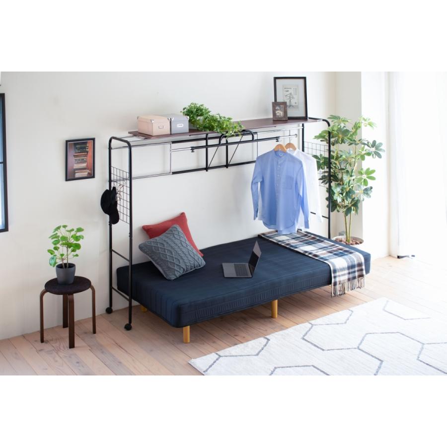 ベッド用 ハンガー ラック ベッド上 棚 収納 キャスター付き 伸縮式 上棚 奥行き40 高さ149 ブラック ダークブラウン ハンガーラック 収納付き 衣類 スチール Uni 0001 オンライン家具通販 Muku 通販 Yahoo ショッピング