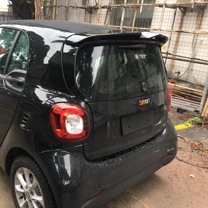 日本公式代理店 ベンツ スマート Smart Fortwo Fourfour 451 453 4ドア 2ドア リア ウィング スポイラー 黒 ブラック AT0594RW325