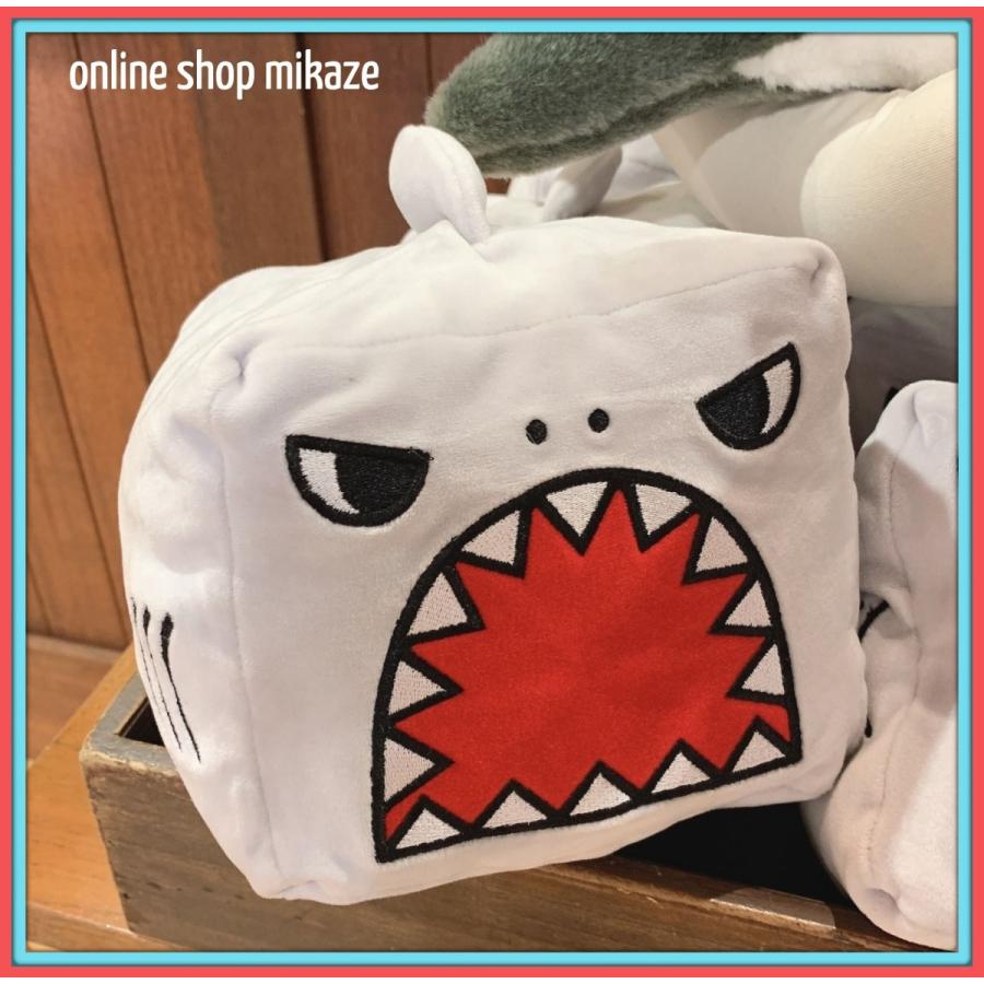 USJ JAWS スクエアクッション お土産 グッズ ユニバ 公式 :usj-jaws-sk:Online Shop 海風 - 通販 - Yahoo!ショッピング USJ JAWS スクエアクッション お土産 グッズ ユニバ 公式 :usj-jaws-sk:Online Shop 海風 - 通販 - Yahoo!ショッピング