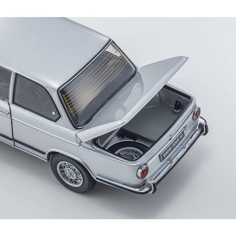 京商オリジナル 1/18 BMW 2002 tii シルバー 完成品 KY8543S 京商オリジナル 1/18 BMW tii シルバー 完成品 KY8543S