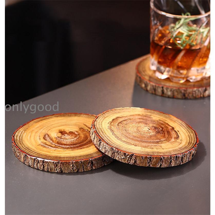 2C★特選NEW★木製☆お洒落で可愛い【北欧風デザインウッドコースター２枚】❤️ 2C☆特選NEW☆木製☆お洒落で可愛い【北欧風デザインウッド