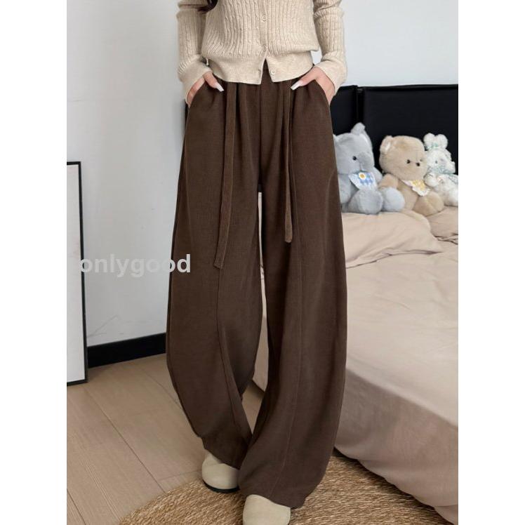 アイボリー カジュアルパンツ 前面ポケット付き ビッグポケットデザインフロントジップパンツ[品番：AMTW0011909