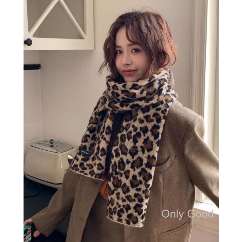 GUCCI ヒョウ柄ストール 大判 ヒョウ柄 ストール マフラー 大判 フリンジ レオパード アニマル柄 豹