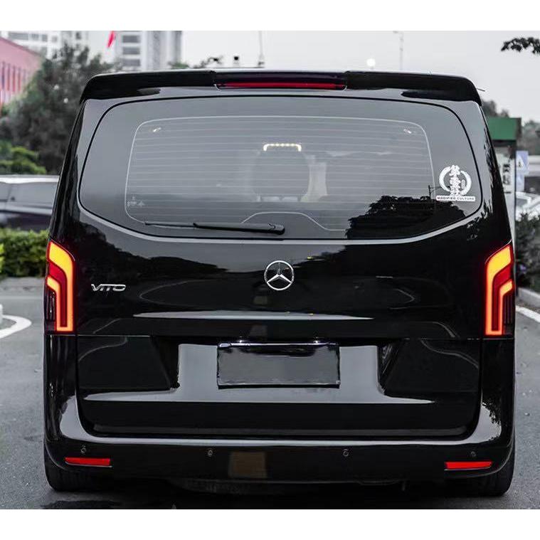 衝撃的♪ 新登場！！ シーケンシャル ウィンカー ダイナミック フル LED テールランプ ライト メルセデス ベンツ W447 V220d V260 Vクラス