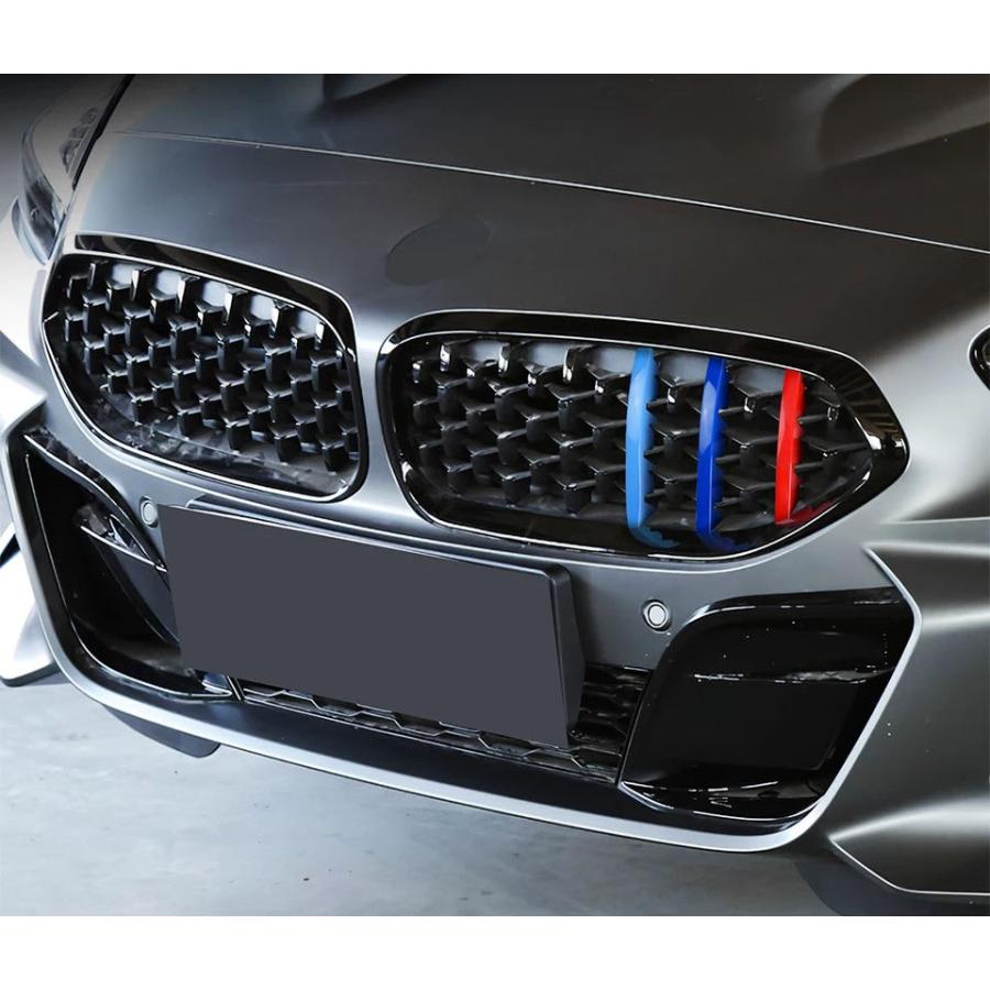 スポーティ全開♪ BMW Mカラー グリル フィン カバー ストライプ