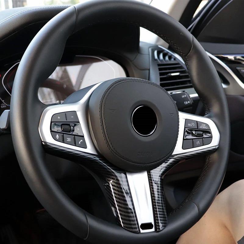 スポーティ全開♪ BMW カーボン ルック ステアリング カバー F44 218i