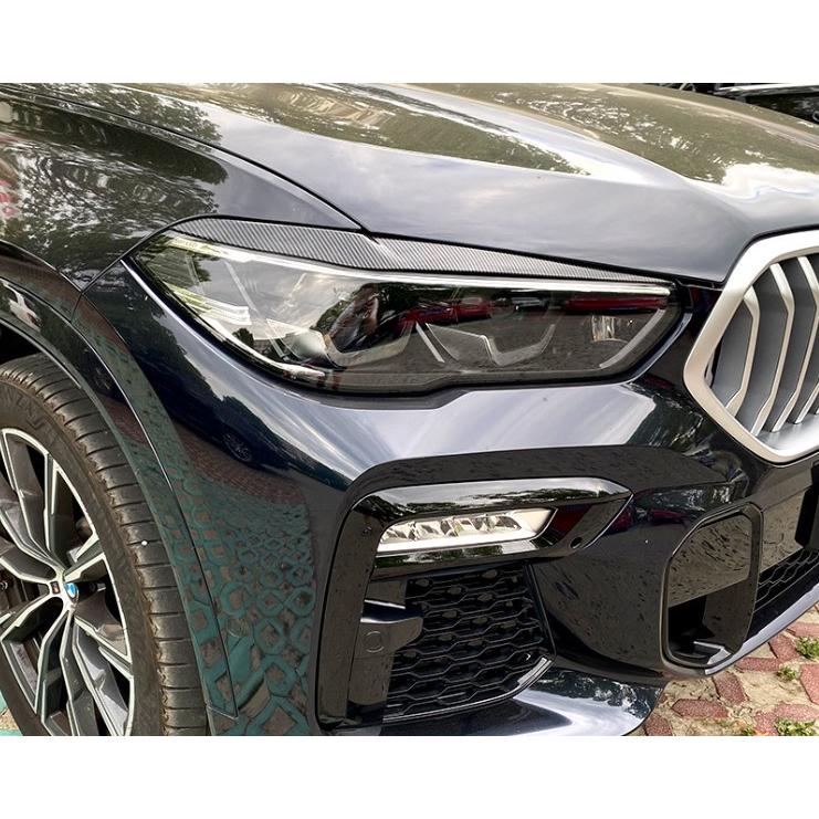 スポーティ全開♪ BMW カーボン ルック アイライン G05 X5 xDrive35d