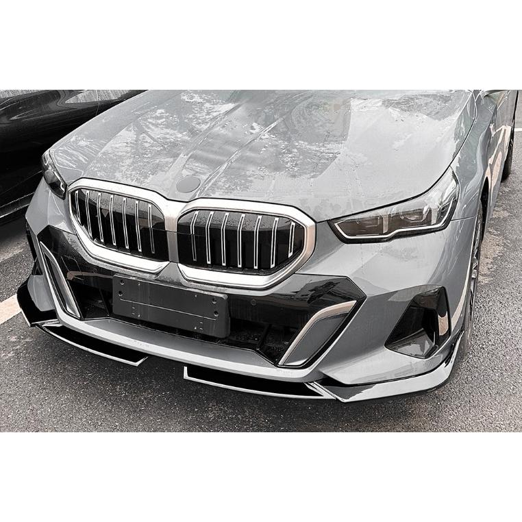 スポーティ全開♪ フロントバンパー リップ スポイラー BMW G61 523i