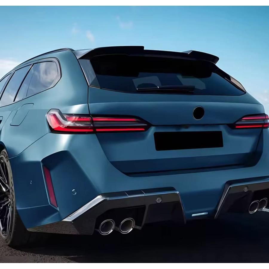 スポーティ全開♪ BMW カーボン ルック スポイラー ルーフ G61 523d