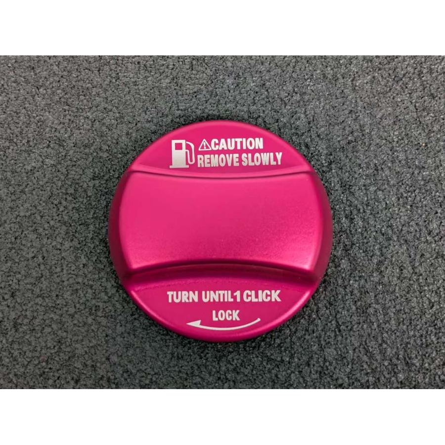 デザイン性UP♪ 給油キャップ タンクキャップ カバー ピンク BMW E63