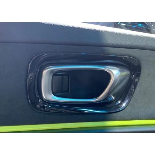 高グレード化♪ ピアノブラック インナードアハンドル カバー ヴェゼル