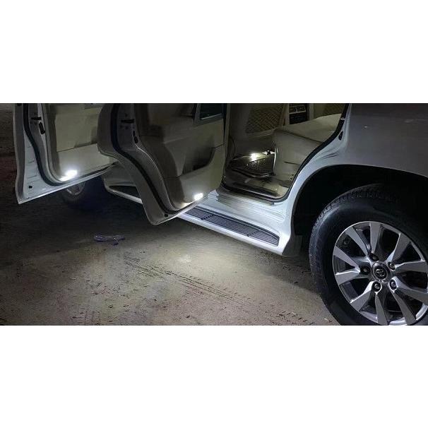 カプラーオン♪ 激白光♪ 交換式♪ LED ドア カーテシ ランプ