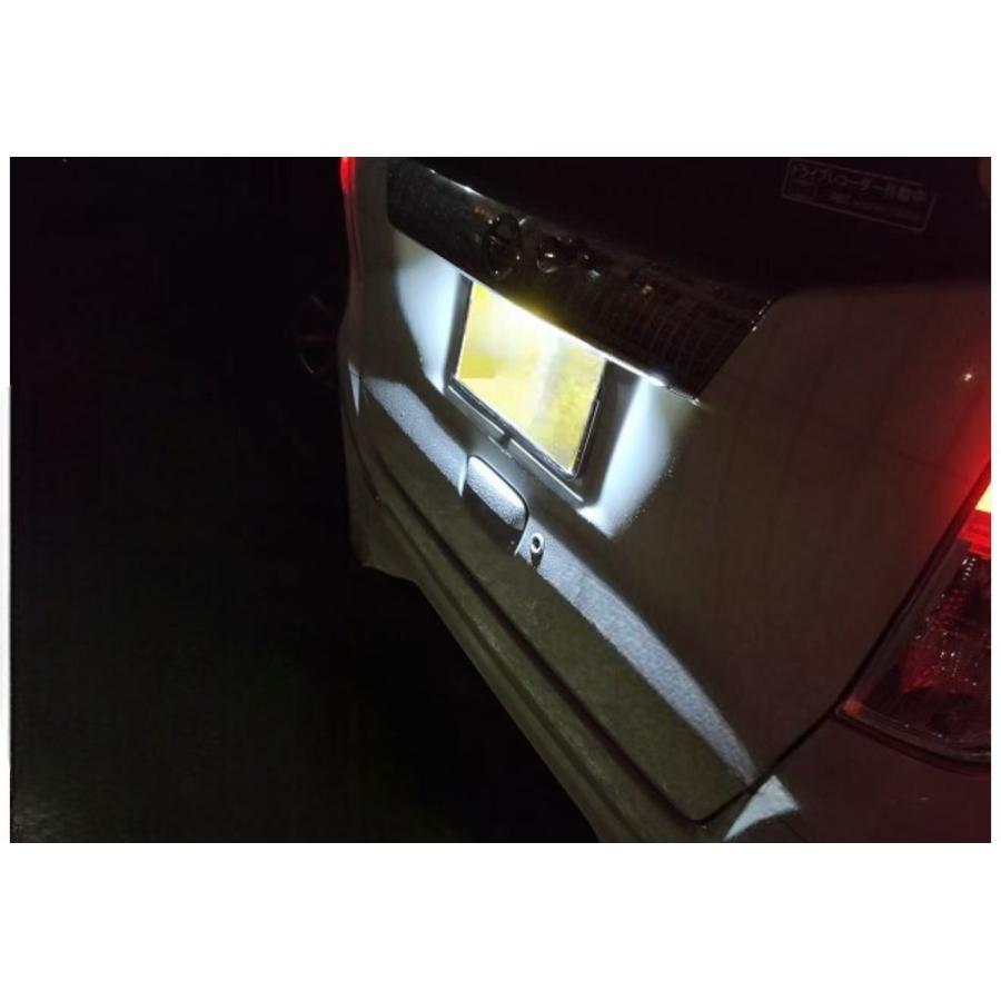激白光! 交換式 ! LED ナンバー灯 ライセンス ランプ 三菱 ekクロスEV