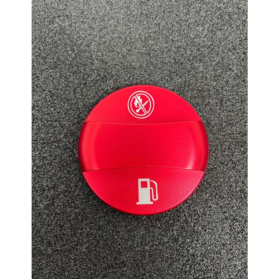 デザイン性UP♪ 給油キャップ タンクキャップ カバー レッド