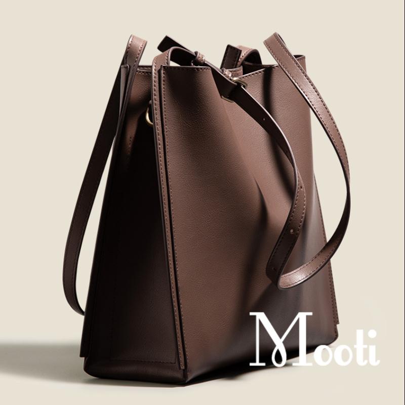 本革牛革バッグ レディース 40代 30代 50代 手提げオシャレ レディースバッグ大容量a4 通勤かばん オフィスバッグ シンプル かばん 肩掛け 斜め掛け上品 卸直営